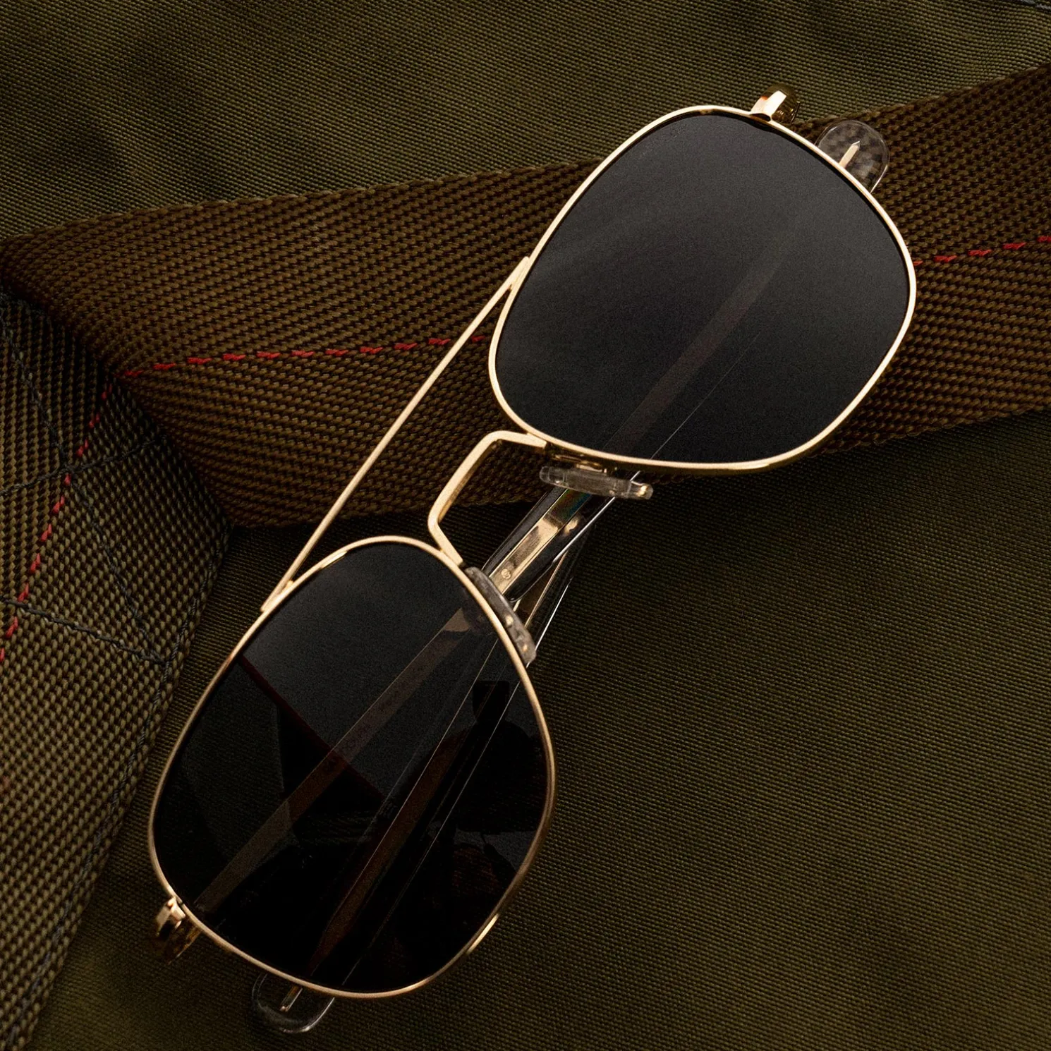 Women Randolph Engineering Aviator - 23k Gold & American Gray