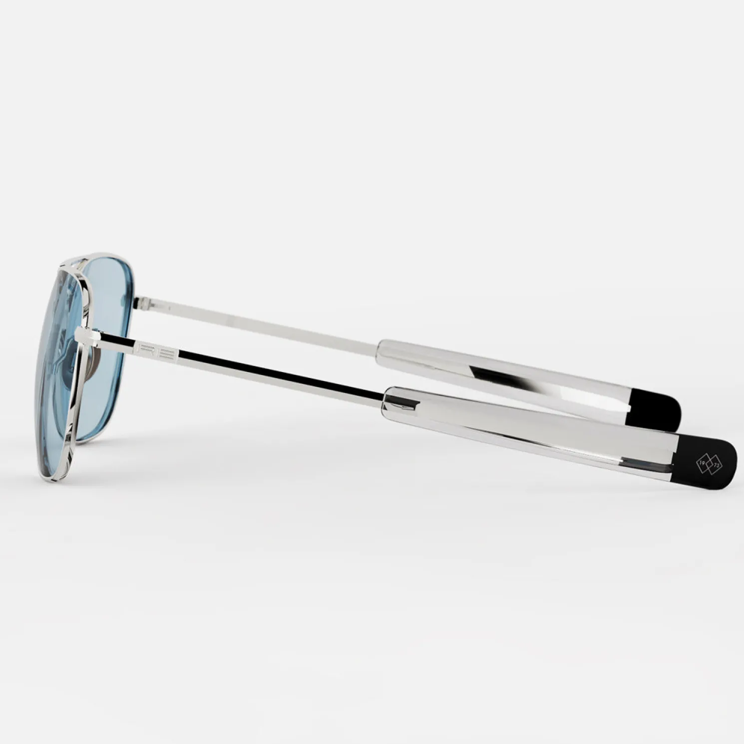Women Randolph Engineering Aviator - 23k White Gold & Blue Hydro